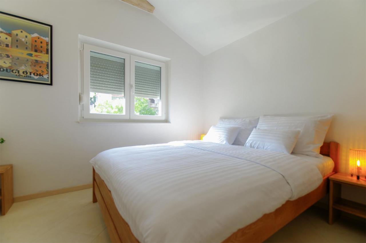 Apartmani Porat サリ エクステリア 写真