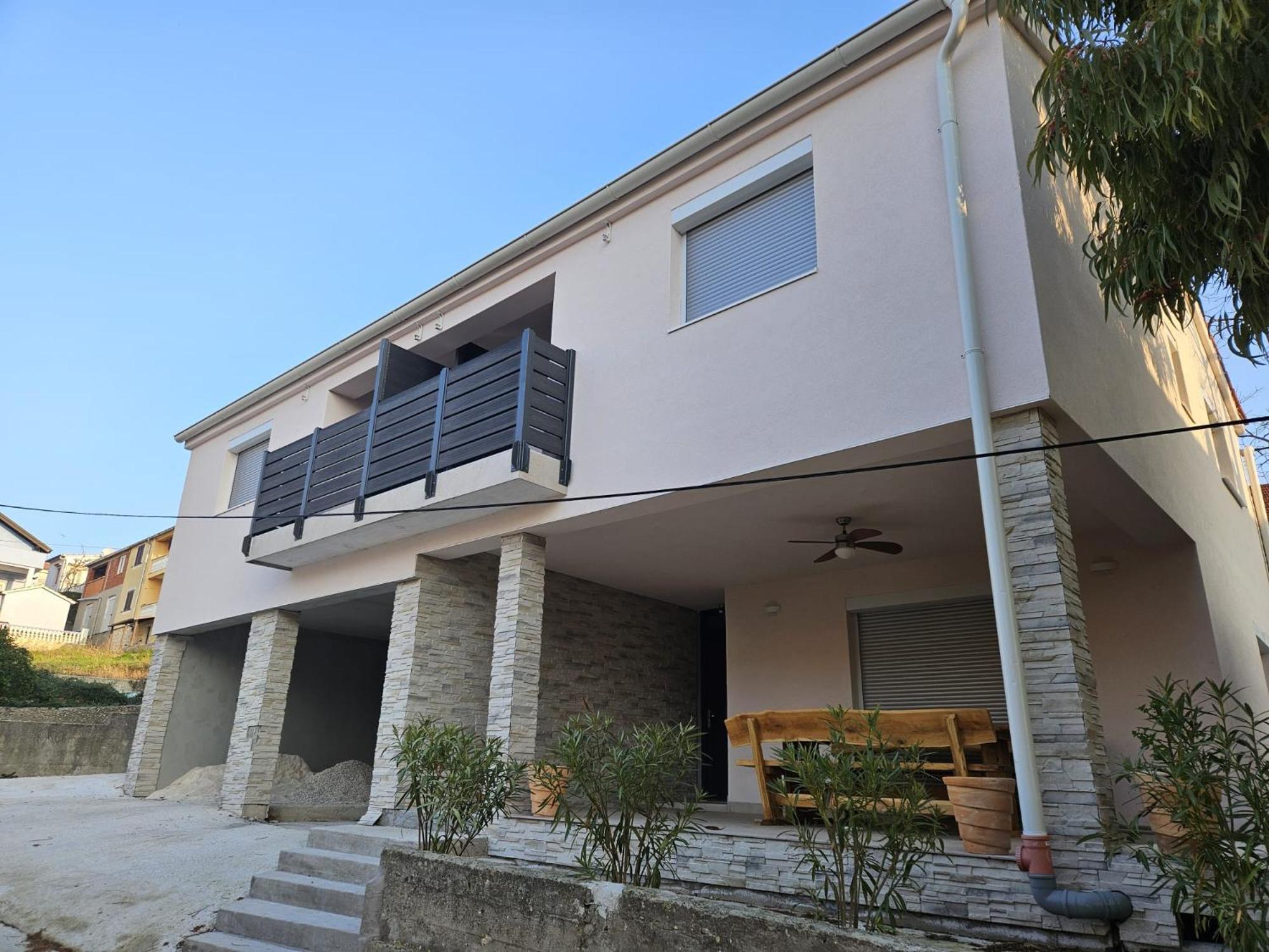 Apartmani Porat サリ エクステリア 写真